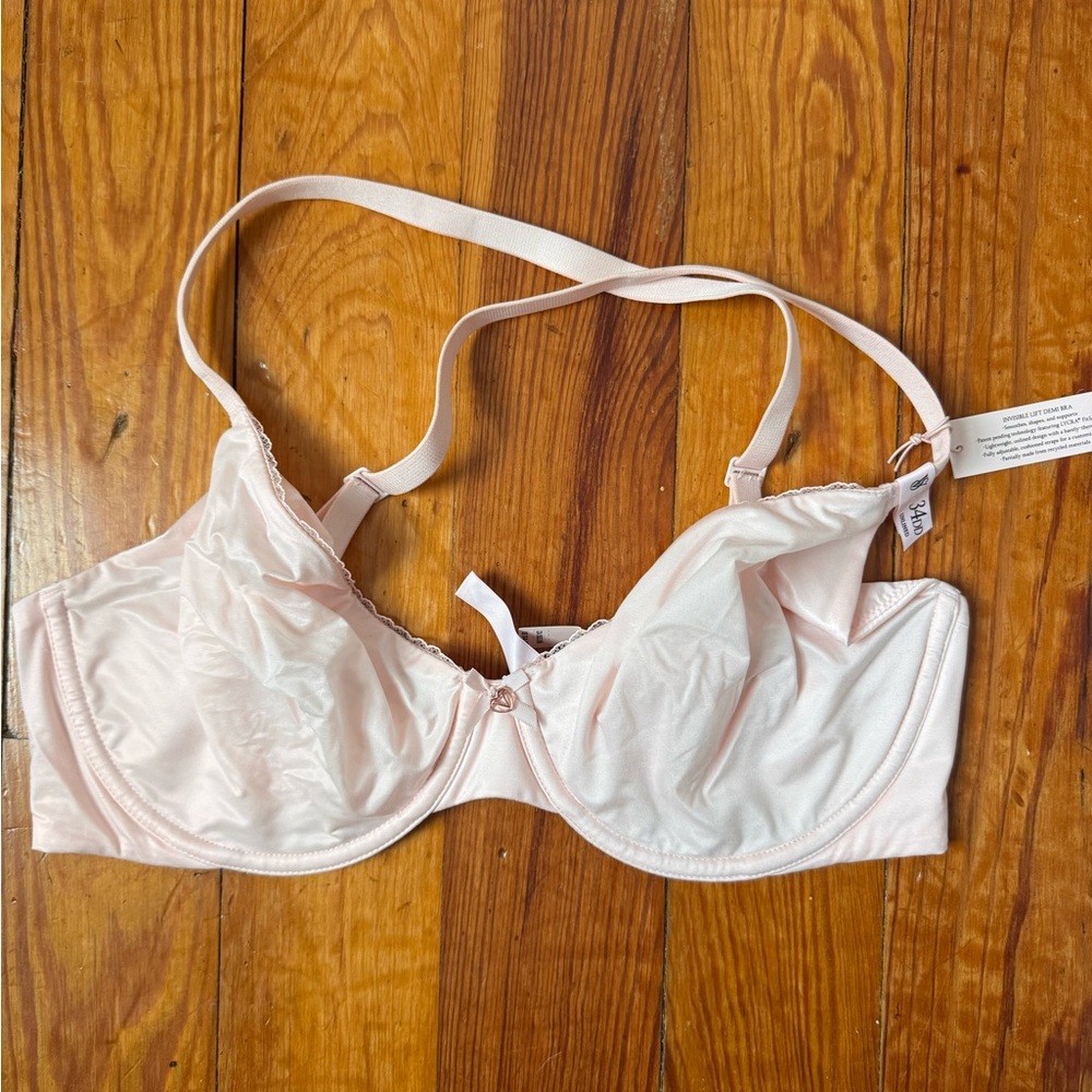 Victoria's Secret Light Pink Underwire Bra
